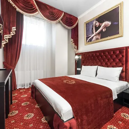 Arcadia Plaza Apartment *